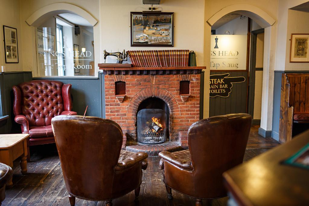Kings Head Holt Bed & Breakfast Holt  Eksteriør bilde